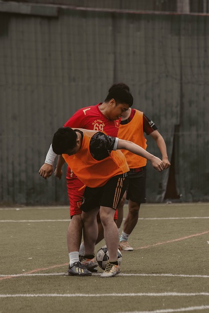 詹姆斯和威 詹姆斯和威