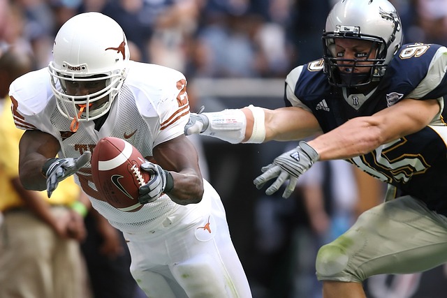 引对方防守 引对方防守